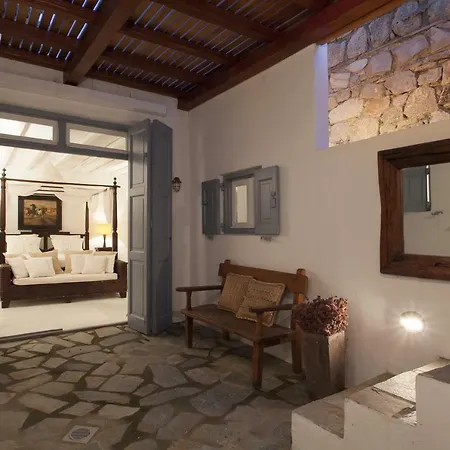 Beachfront Mykonos شقة *