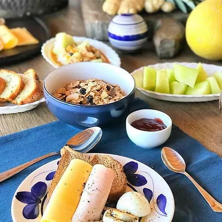 Beachfront Mykonos شقة *